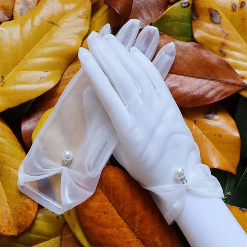Bridal Gloves Wedding Gloves White Gauze Woman Gloves Thin Lace Ladies Fingered Gloves Pearl Wedding Gloves Accessories