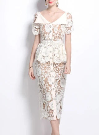 Women V-neck Vintage Short Sleeve Elegant Hook Flower Hollow Lace Chic Rhinestone Slim Dress French Evening High Street Clothing
