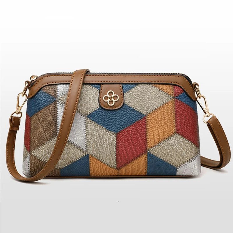 Women's crossbody bags come in various patterns and are suitable for leisure activities, traveling, commuting, etc. For outings.