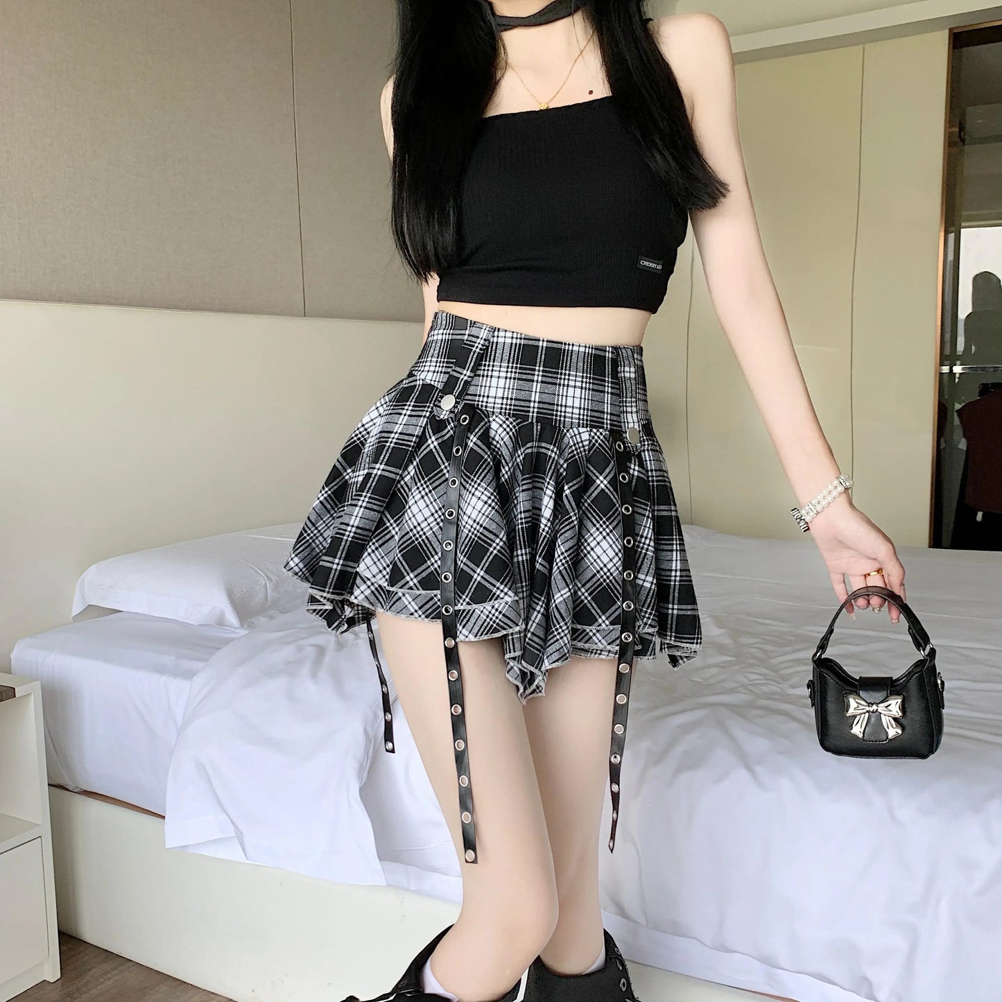 Red Plaid Irregular Short Skirts For Women Summer 2024 Fashion Ins Y2k Harajuku Style Ball Gown High Waist Mini Sexy Skirt Girls