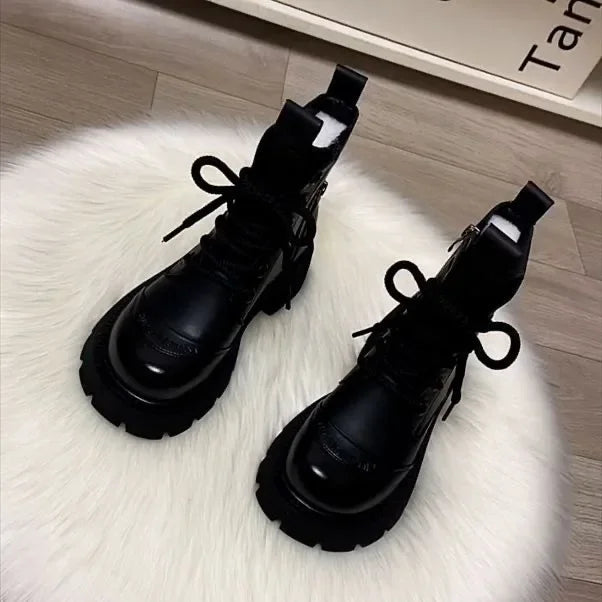 Women's Boots Flats Platform Designer Fad Sport Shoes for Woman Ankle Boots 2026 Winter New Trend Retro Motorcycle Boots Mujer
