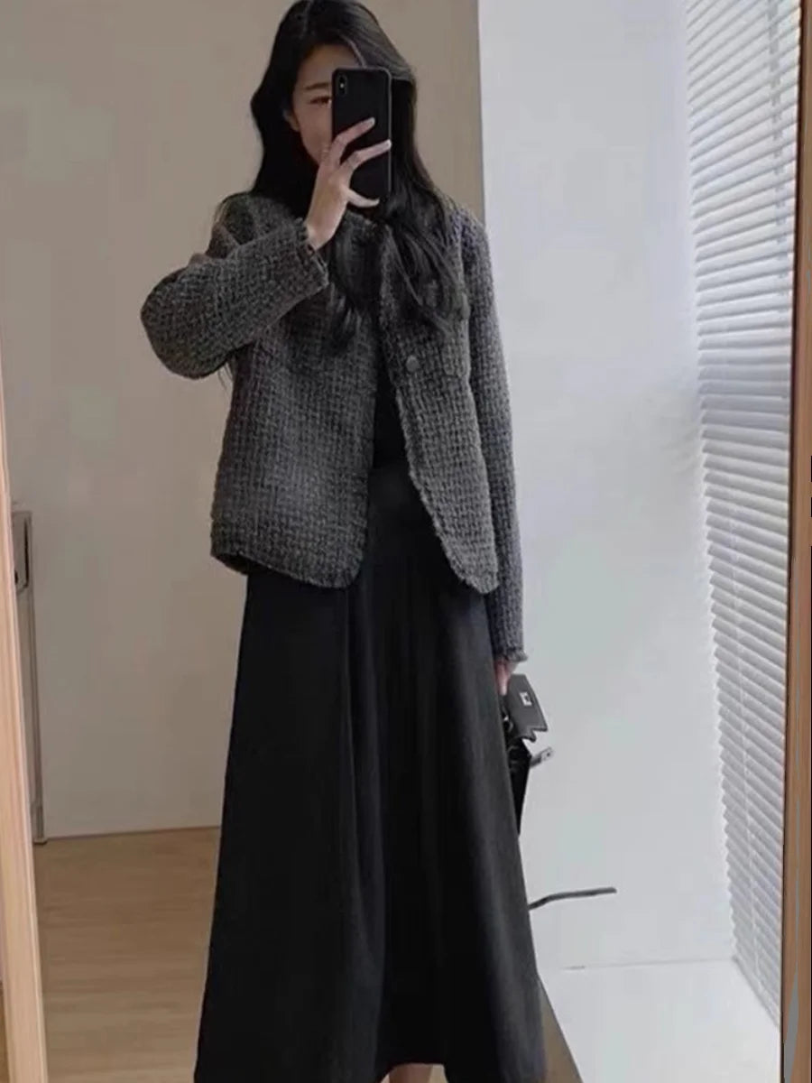 2024 Spring New Sle Women's Faion Knitted ort Coat with Large Flower Pattern Long Sve round Ne Button up Top
