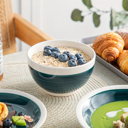 16-Piece Green Ceramic Dinnerware Set - Durable Porcelain, Stylish Glaze, Perfect for 4 - Includes Plates, Bowls & Mugs, Ideal for Everyday Use & Entertaining