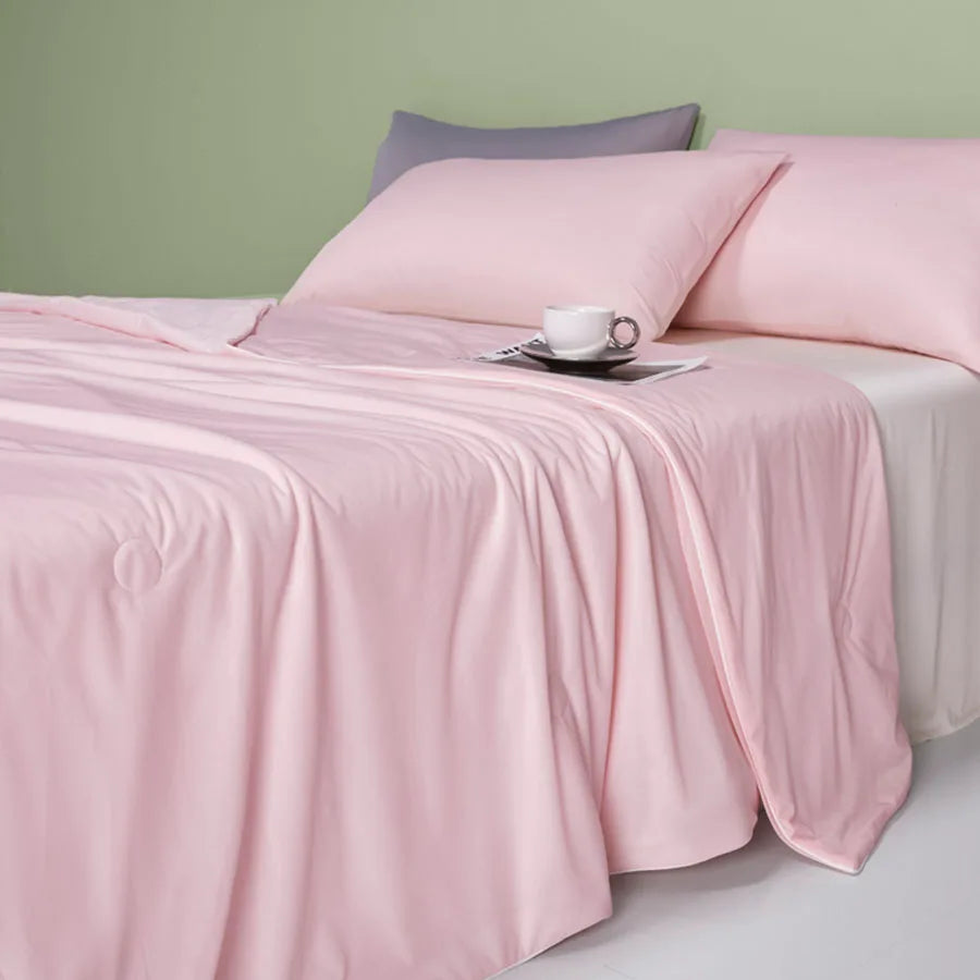 High Quality Cold Blanket Cool Air-Conditioned Comforter Lightweight Summer Comforter With Double Sided Cold And Cooling Fabric