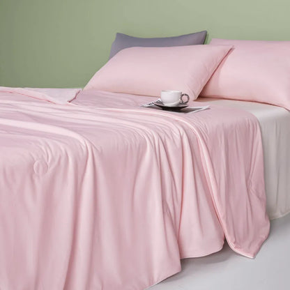 High Quality Cold Blanket Cool Air-Conditioned Comforter Lightweight Summer Comforter With Double Sided Cold And Cooling Fabric