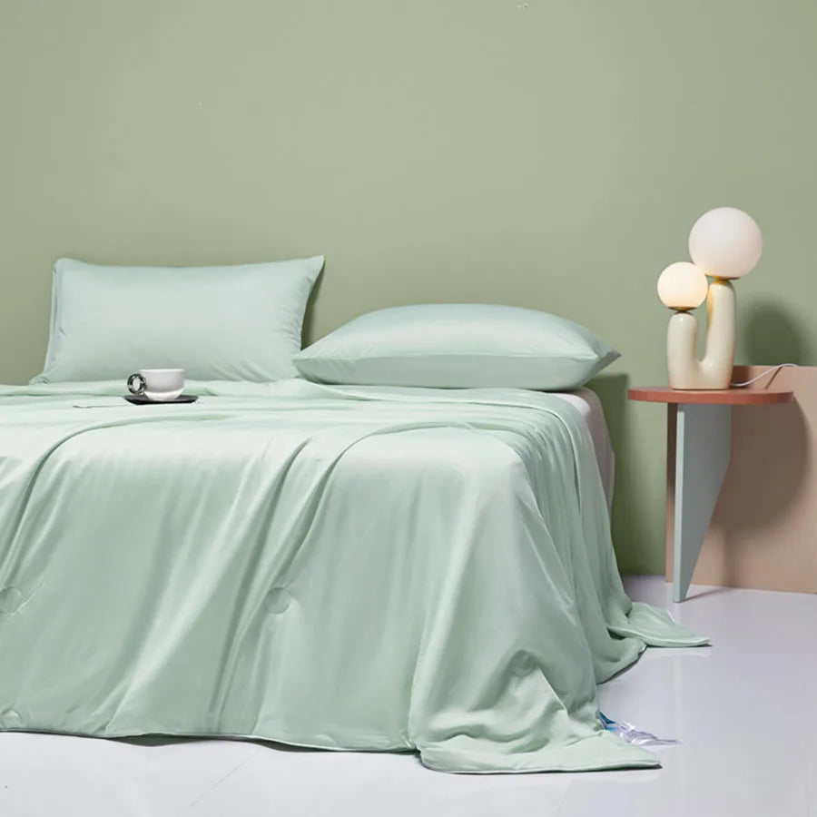 High Quality Cold Blanket Cool Air-Conditioned Comforter Lightweight Summer Comforter With Double Sided Cold And Cooling Fabric