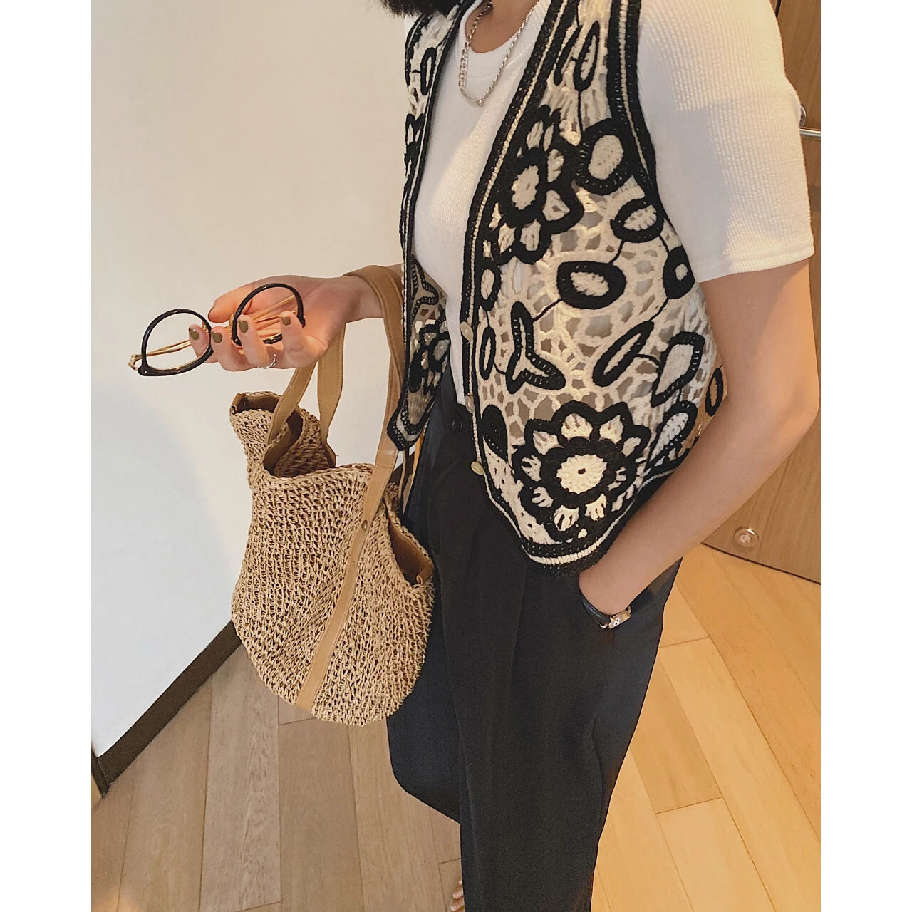 2022 Oem Woman Spring Summer Superimposed Knit Sweaters Vests Y2k Waistcoat Sleeveless Clothes New Vintage Crop Tops Cardigan