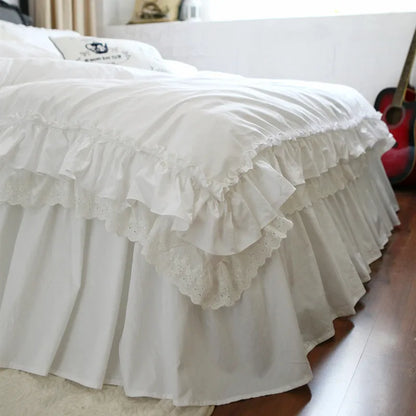 Luxury King Size Bedding Set Romantic Lace Ruffle Duvet Cover Wedding Bed Cover Set Bedroom Set Queen Comforter Bedding Sets
