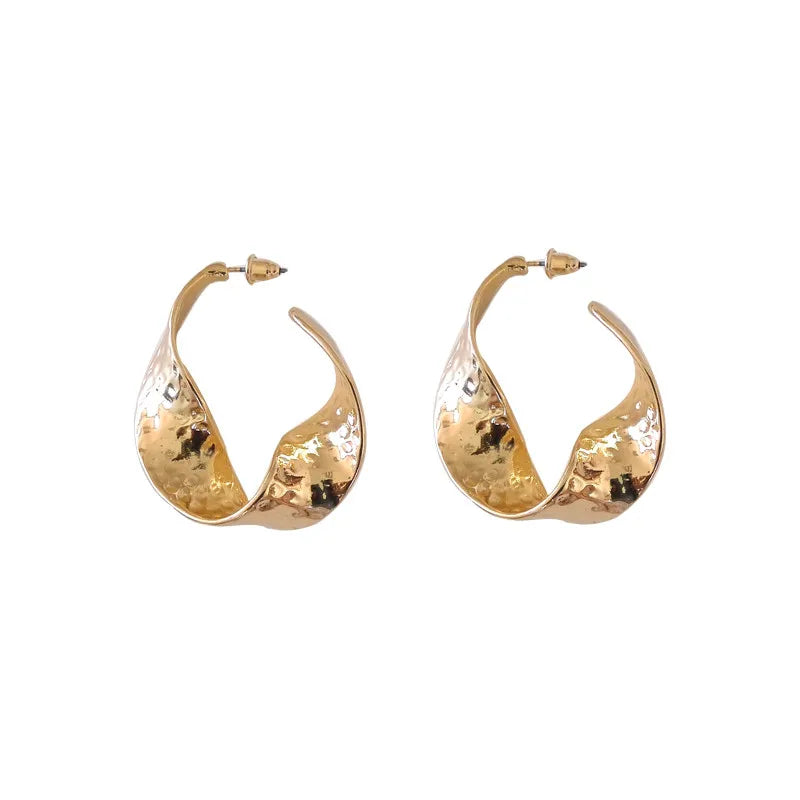 Retro geometric attractive women fashion earrings jewelry Metal irregular geometrical earrings Contracted earrings earrings
