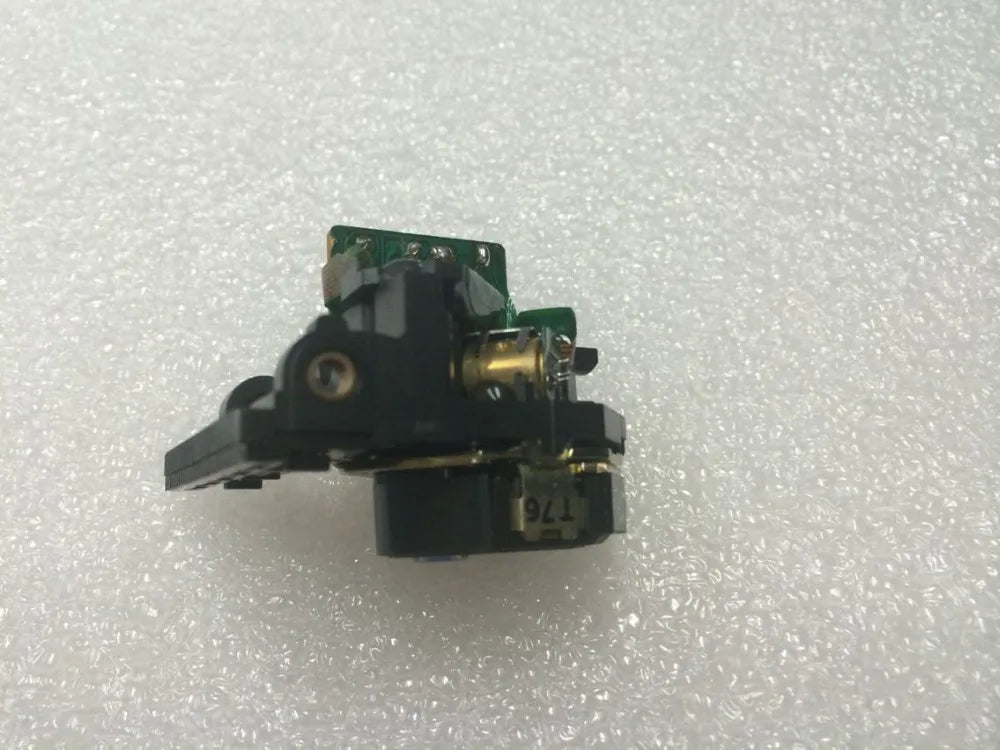 Brand New High Quality KSS-210A  KSS210A KSS-212B KSS-210B  CD Laser Lens Lasereinheit Optical Pick-ups Bloc Optique