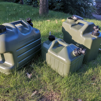 Desert&Fox Water Container with Spigot 10L/18L/25L PE Water Storage Carrier Portable Green Bucket for Camping Hiking Picnic