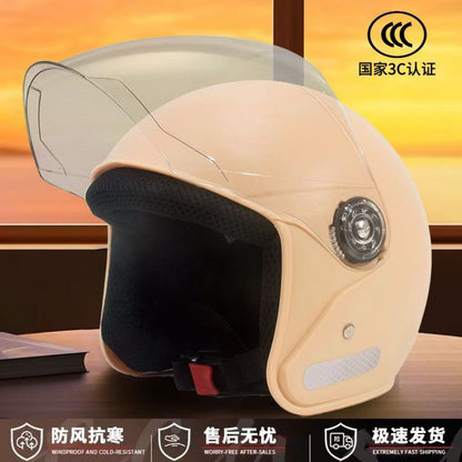 Suitable for Electric Vehicle Helmets, Autumn and Winter All-Season Helmets, Unisex Cold-Proof and Warm Motorcycle Lightweight Helmets