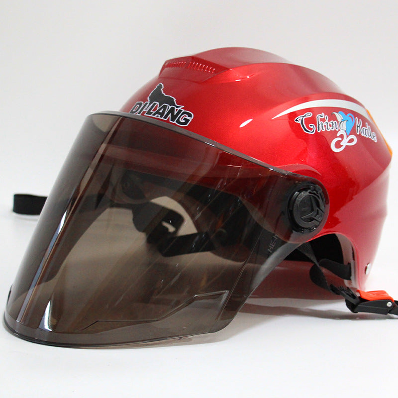 Factory direct electric car helmet men and women summer riding half helmet Four Seasons universal battery car environmental protection travel helmet