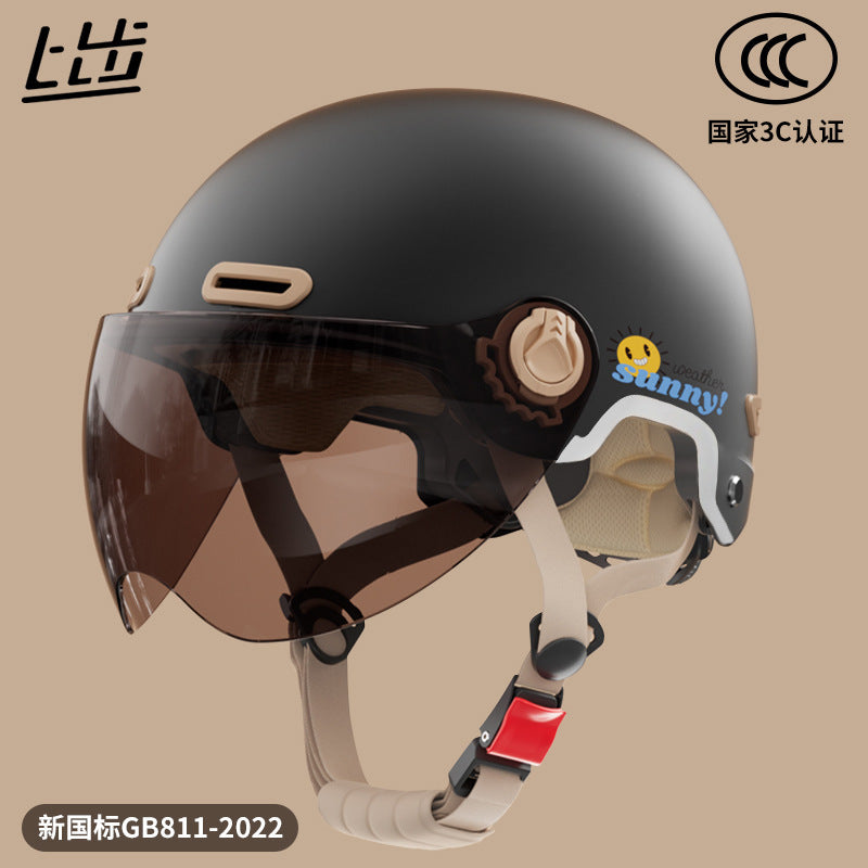 New National Standard 3C certified electric car helmet men and women Four Seasons universal sun protection electric car helmet lightweight half helmet
