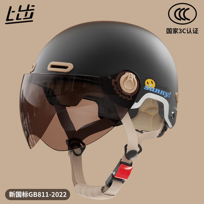 New National Standard 3C certified electric car helmet men and women Four Seasons universal sun protection electric car helmet lightweight half helmet