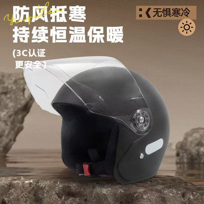 Suitable for Electric Vehicle Helmets, Autumn and Winter All-Season Helmets, Unisex Cold-Proof and Warm Motorcycle Lightweight Helmets