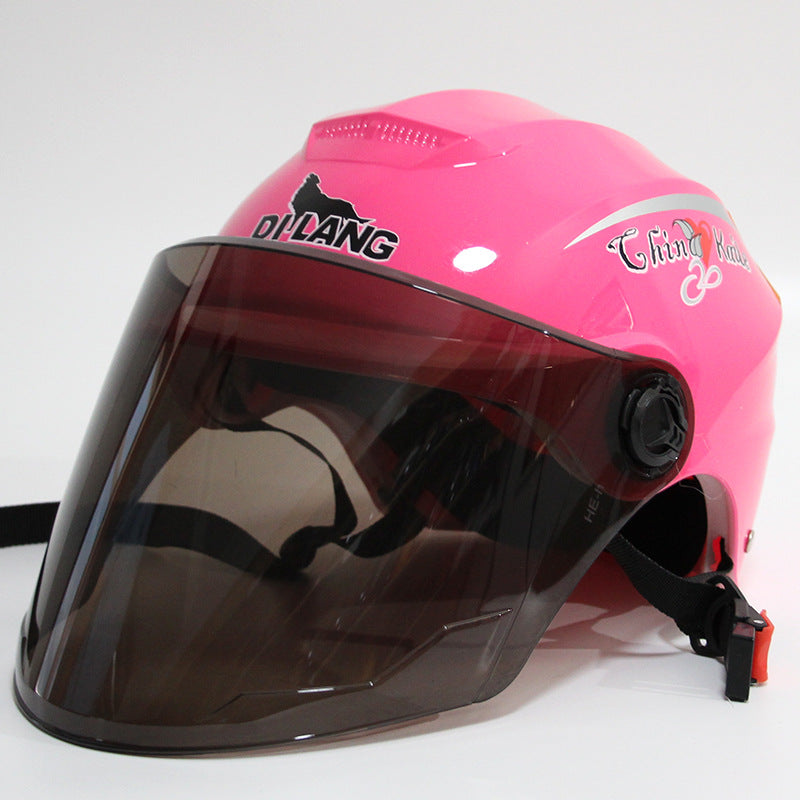 Factory direct electric car helmet men and women summer riding half helmet Four Seasons universal battery car environmental protection travel helmet