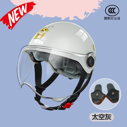 3C Certified Motorcycle Helmet Summer Collision Avoidance for Boys and Girls Aged 6-14 Four Seasons Universal Electric Vehicle Safety Helmet