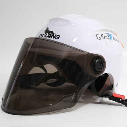 Factory direct electric car helmet men and women summer riding half helmet Four Seasons universal battery car environmental protection travel helmet