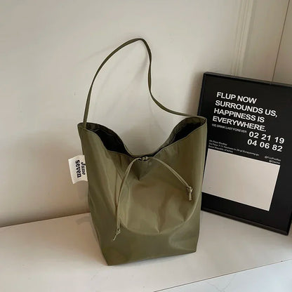 Nylon Solid Color 2025 New Product Designer Handbag Large Capacity Versatile Fashion Shoulder Bag Soft Commuter Simple Tote Bag