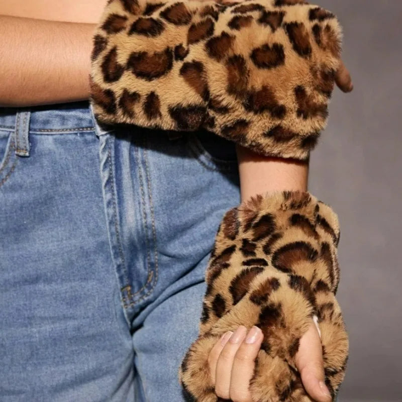 High Quality Leopard Faux Rabbit Fur Gloves Women Half Finger Gloves Winter Warm Fur Fingerless Gloves Handmade Furry Mittens