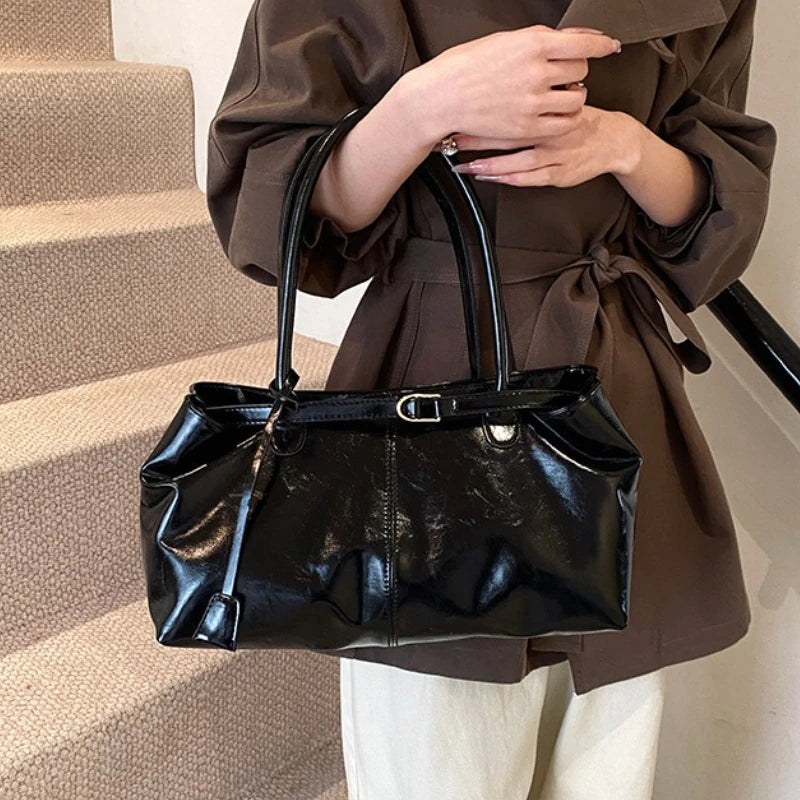 Vintage Handbag for Women Large Capacity 2026 New Underarm Commuting Bag Fashion Female Casual Single Shoulder Tote Bag Handbags