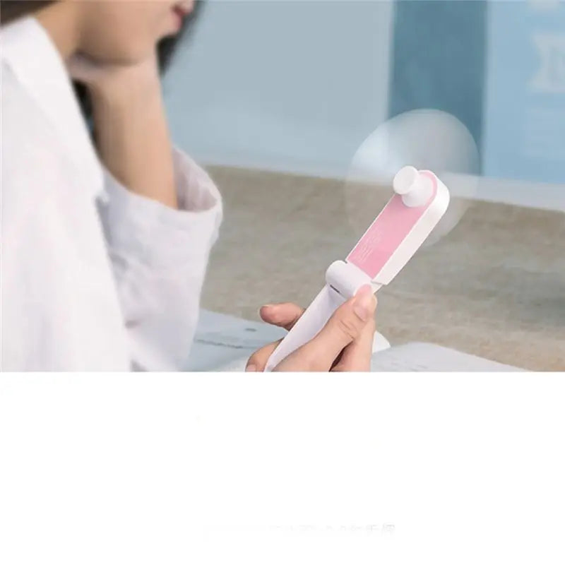 Removable Mini Fan USB Portable Folding Pocket Fan Can Be Hand-Held And Can Be Placed On The Desktop Fan