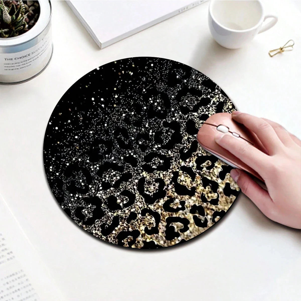 1 leopard print animal cartoon mouse pad, circular office desk mouse pad with anti slip rubber base, office desk accessories