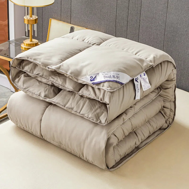 New 3D down comforter, soft goose down comforter, skin friendly cotton fabric, warm comforter, luxurious four season comforter