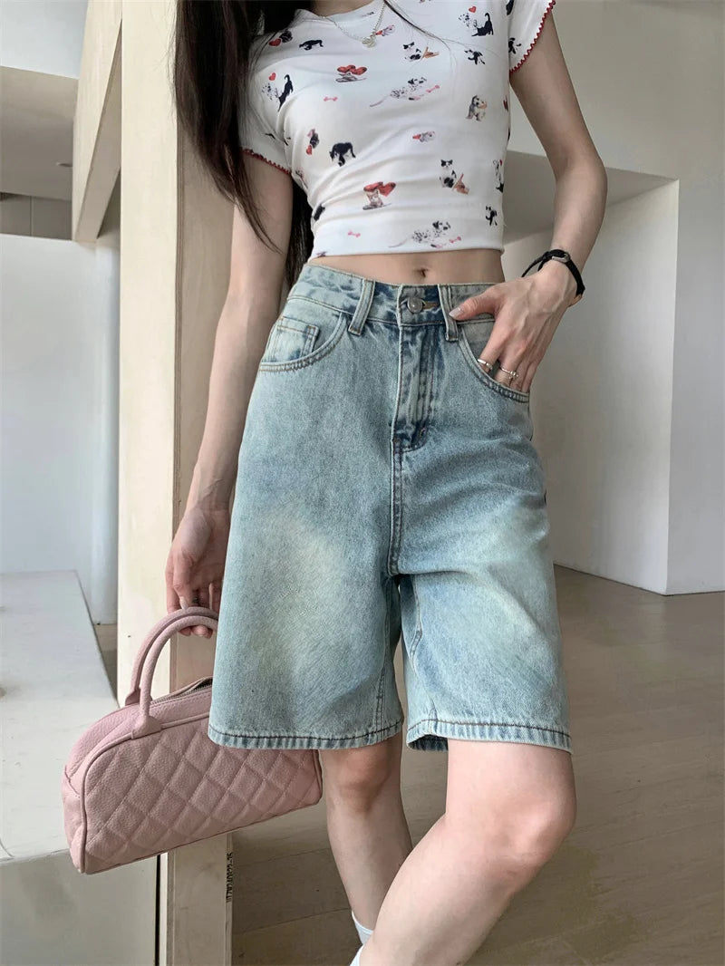 Trendy Women's Y2K High Waist Light Wash Oversized Denim Shorts Bermuda Length Wide Leg Trousers for 2026