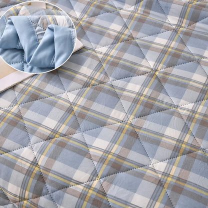 Summer Thin Comforter Soft Air-Conditioned Four Season Comforter Machine Washable Single Double Blanket Ultrasonic Quilted Quilt