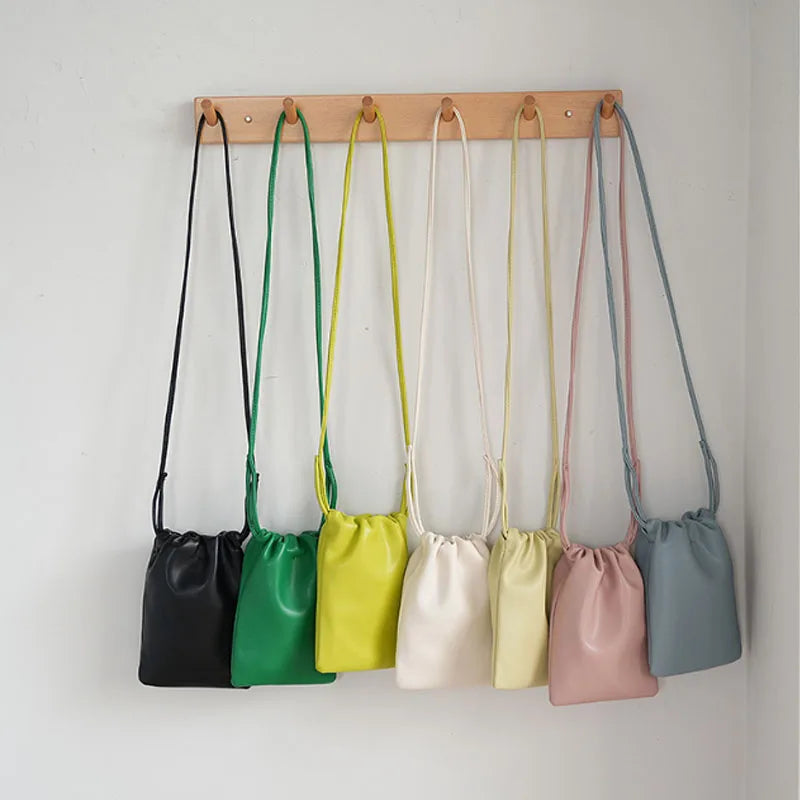 New mobile phone bag women's bag fashionable simple small lucky bag single shoulder crossbody bucket bag drawstring small bag
