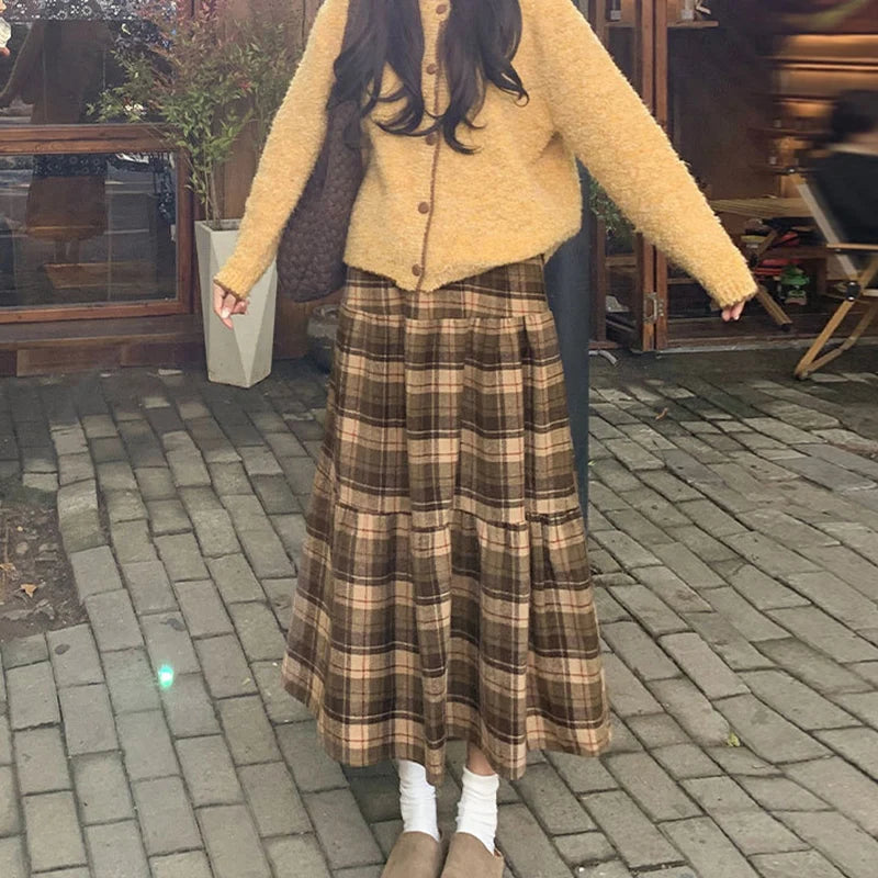 2025 Autumn New Vintage Plaid Skirts Women Woolen Patchwork Pleated A-Line Skirt Korean Fashion Streetwear Long Skirts Woman