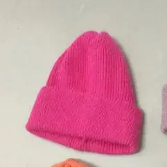 New winter adult casual beanie cap Outdoor lady knitted hat Thick warm comfortable