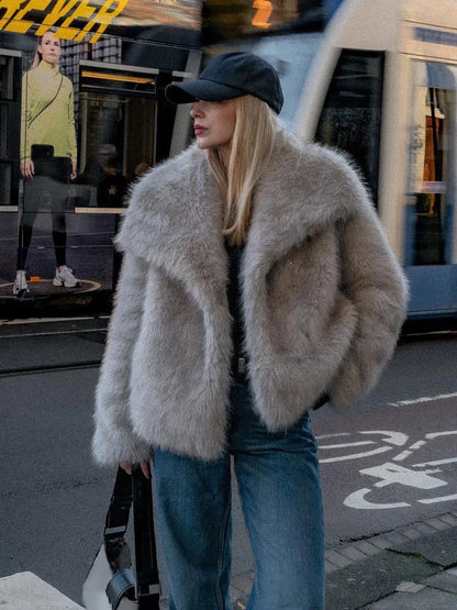 HH 2025 Winter Coats For Women Fashion New Faux Fur Long Sleeves Loose Coat Female Versatile High Street Women's Cardigan