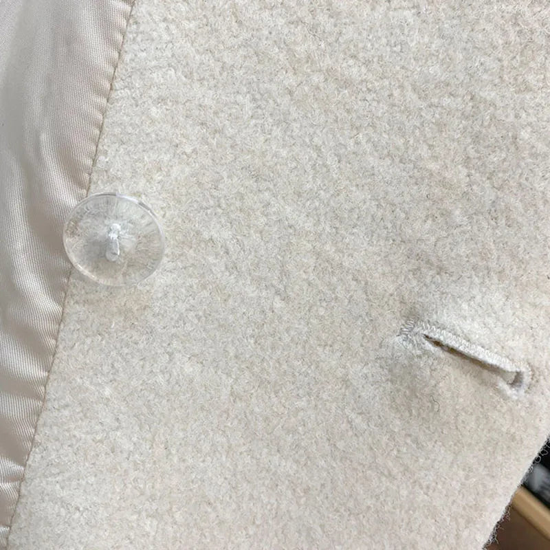 Autumn Winter Fashion High-Quality Women's Woolen Coat 2025 New Temperament Double Breasted Solid Color Women's Woolen Coat H322