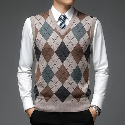 New  Men's Casual Knitted Wool Sweater Vest V-neck Knit Pullover Jacquard Plaid Sleeveless Tops Business Office Men's Vest