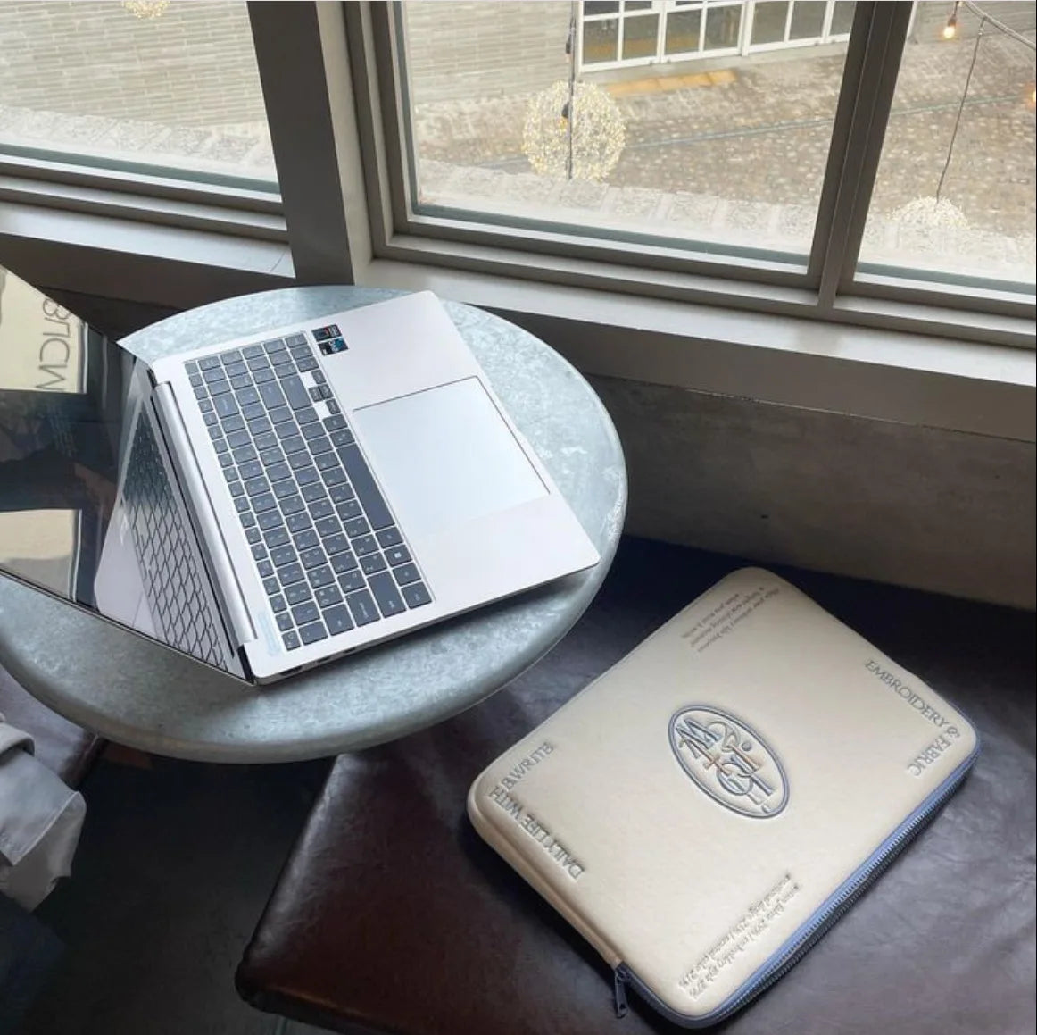 Ins Simple Letter Tablet Bag Computer Case for Ipad Pro 11 12.9 Air4 5 10th Protective Case Macbook Dell Lenovo 14 15.6'' Bag