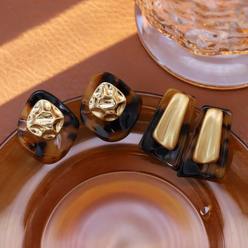 New fashion jewelry 18K gold plated metal brushed leopard print acrylic geometric earrings modern women's daily accessories
