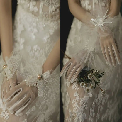 Short Women's Etiquette Dress Gloves Retro Summer Thin Lace Gloves Tea Party Gloves for Wedding Dinner Party