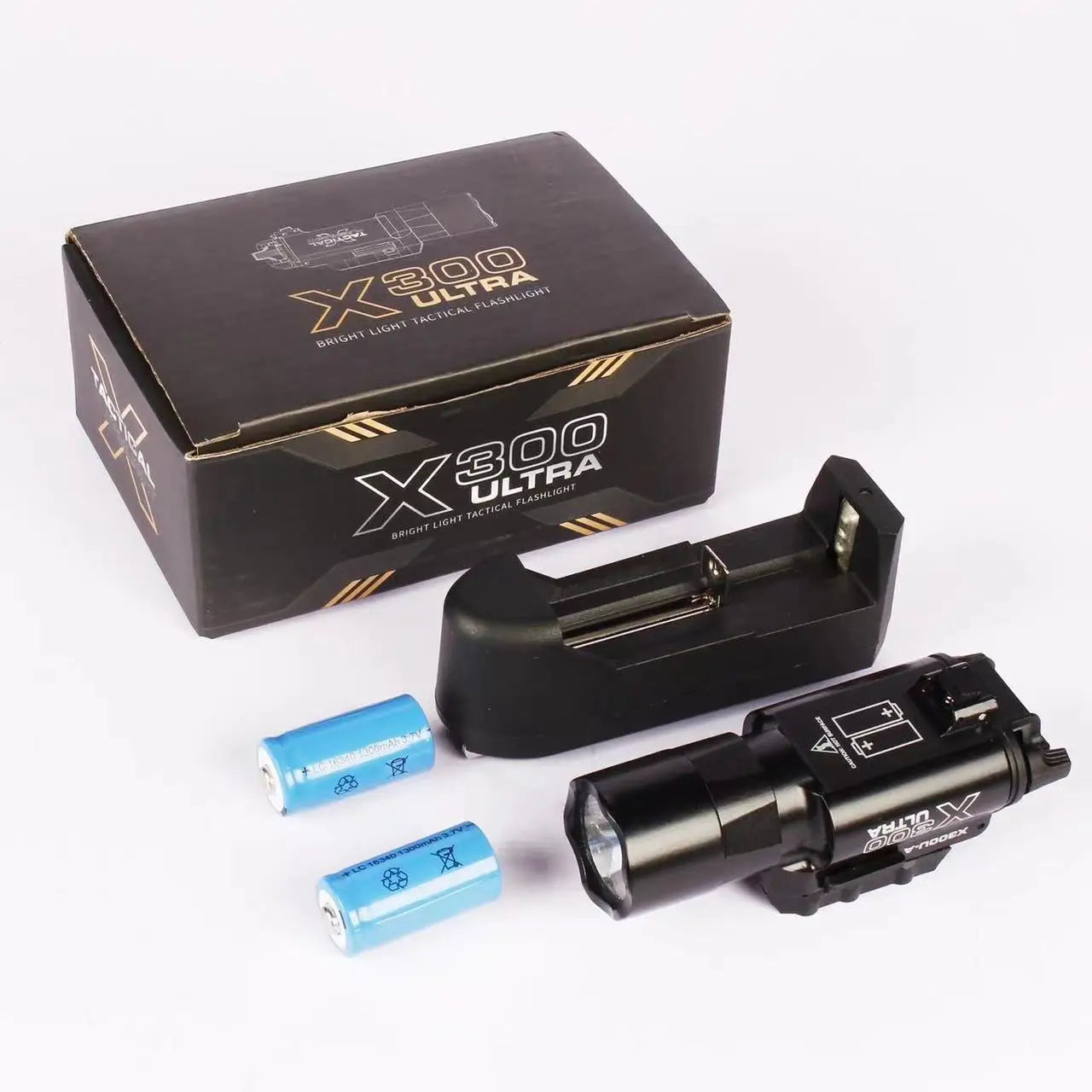 Surefir X300U Scout Light Gun Light Lanterna Rifle Strobe Flashlight Fit 20mm Rail Airsoft Hanging FlashlightHunting