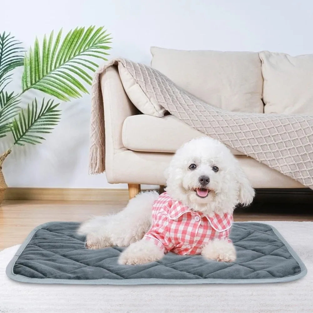 Pet Bed Mat Anti-Slip Self-Heating Dog Pad Folding Soft Warming Pet Pad Thermal Cozy Dog Kennel Mat for Cats and Dogs