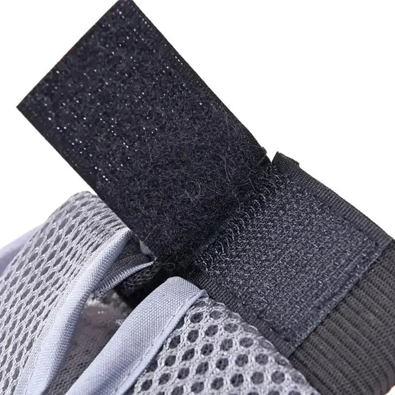 Gentle Deshedding Pet Grooming Glove - Efficient Dog & Cat Hair Removal Brush with Massage Tips