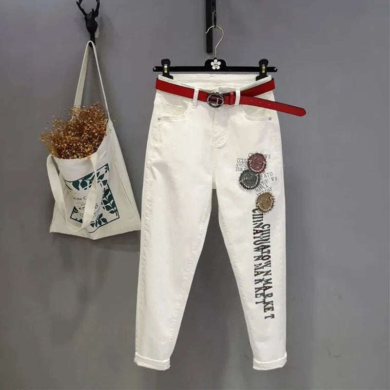 White Jeans 2023 New Women's Embroidery Wild Jeans Spring Summer Fashion Hole Ladies Denim Pants Casual Ankle-Length Jean Pants