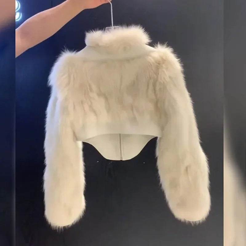 Minority Advanced Xiaoxiang Method White Stylish Furry Jacket Female New Autumn and Winter Models Match Gentle Korean Version