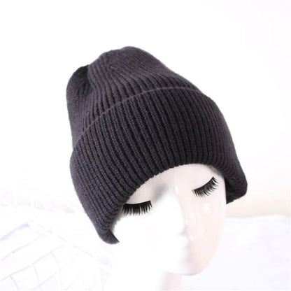 New winter adult casual beanie cap Outdoor lady knitted hat Thick warm comfortable