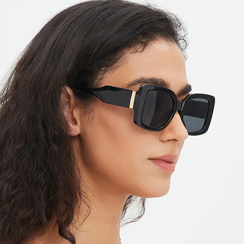 2025 Luxurious New Glamour Sunglasses For Women And Men Stylish Square Designer Sunscreen Glasses Unisex Fashion Shades