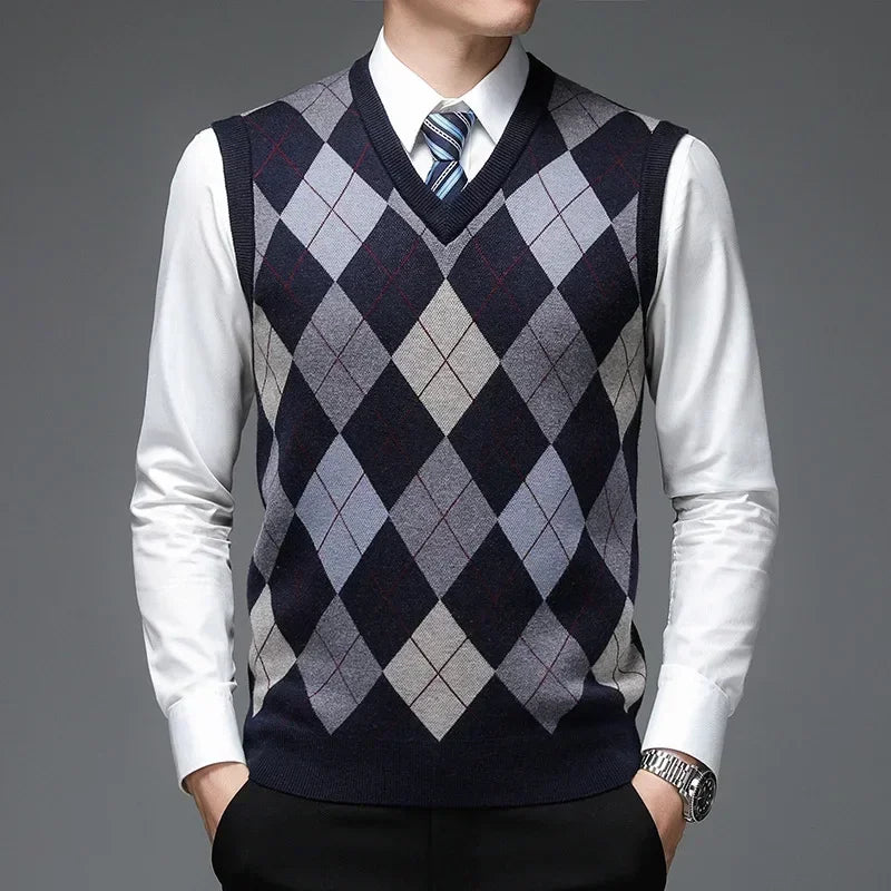New  Men's Casual Knitted Wool Sweater Vest V-neck Knit Pullover Jacquard Plaid Sleeveless Tops Business Office Men's Vest