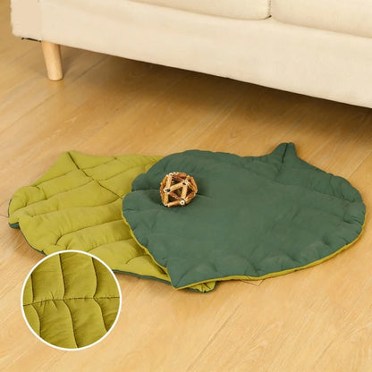 Leaf Shaped Pet Bed Mat Soft Cotton Double Sided Cushion Washable Non-slip Sleep Blanket Floor Rug Warm Sleeping Pad