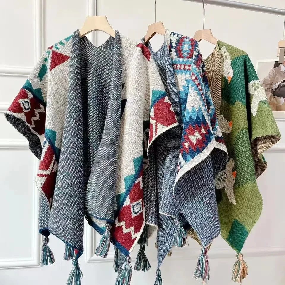 2025new Poncho Cloak Tourism Shawl Autumn and Winter Ethnic Style Knitted Capes High-end New Style Outer Scarf Split Women Shawl
